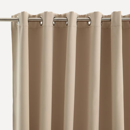 Cortina Confecionada com Argolas Black Out XL