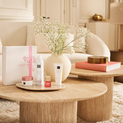 Gift Set M The Ritual of Sakura