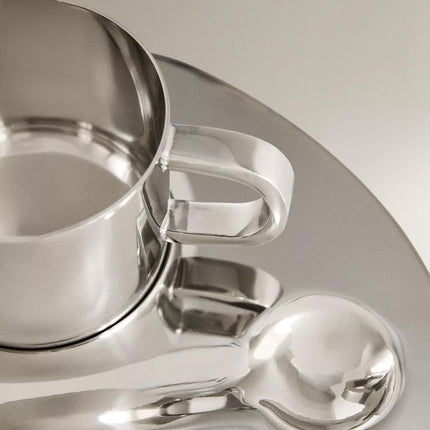 CONJUNTO DE CHÁVENA, COLHER E BANDEJA AÇO