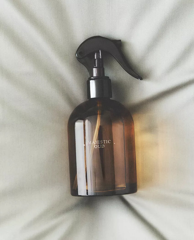 (230 ML) AMBIENTADOR EM SPRAY MAJESTIC OUD
