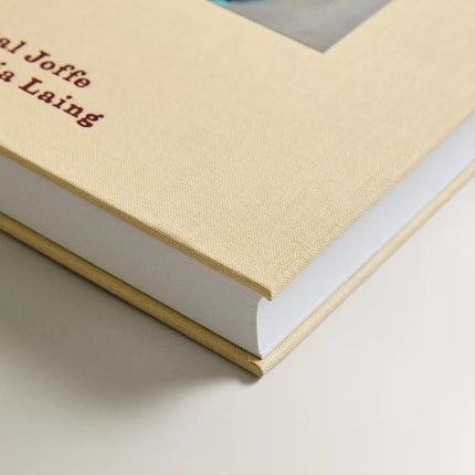LIVRO PAINTING, WRITING, TEXTING (INGLÊS)