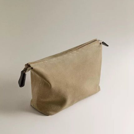 NECESSAIRE DE CAMURÇA DE VIAGEM