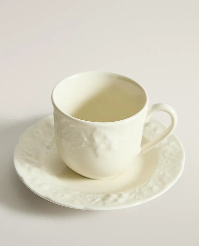 CHÁVENA DE CAFÉ COM PIRES EM PORCELANA UVAS