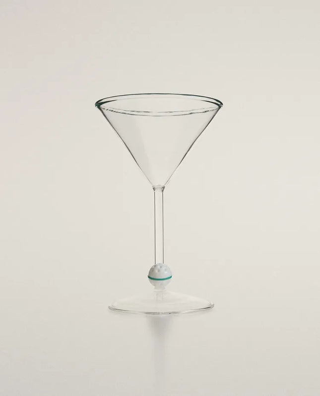 CÁLICE DE COCKTAIL COM BOLA DE GOLFE
