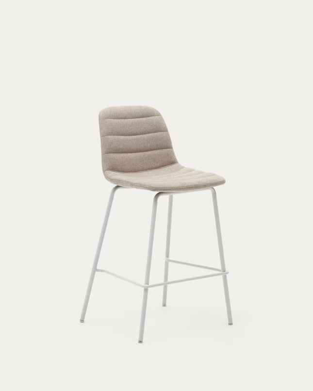 Banco alto Zunilda de chenille bege e aço com acabamento branco mate altura 65 cm FSC 100%